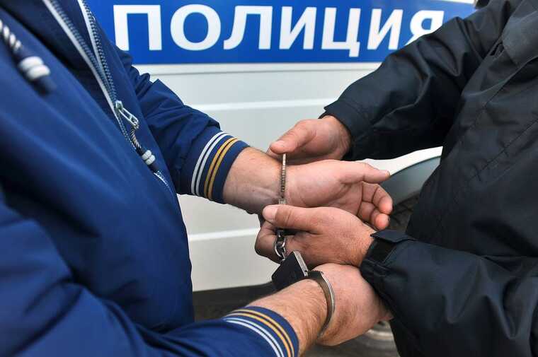 Проверка полиции в Сочи: подозрения в получении взятки за пропуск контрабанды