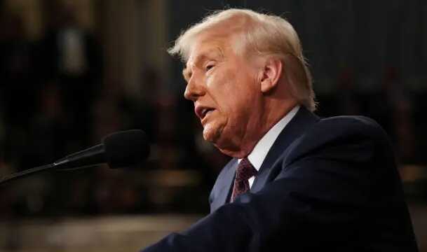 Трамп заявил, что рассматривает участие в переговорах с Зеленским в Стамбуле