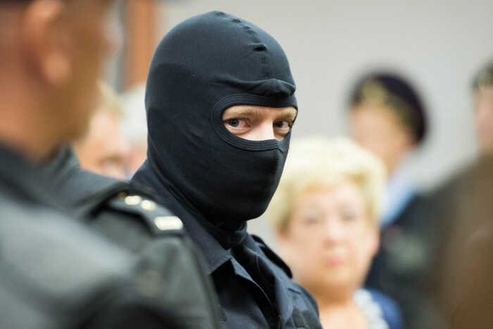 Начальник по борьбе с ОПГ сам возглавил мафию: миллионы от крышевания и хищений с НЛМК — в карман Артура Спицына