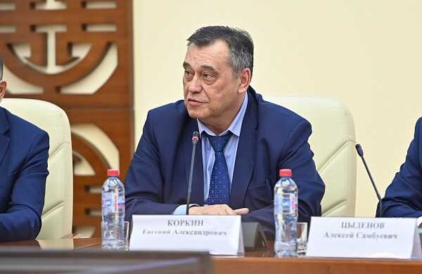 От приговора до министерства: как уголовник Евгений Коркин стал министром ЖКХ Бурятии
