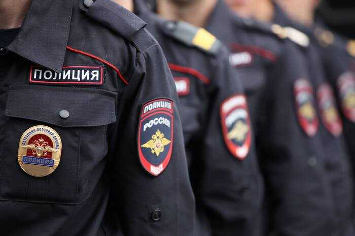 Полиция ворвалась в дом пенсионерки с ребёнком: жалоба в Генпрокуратуру игнорируется