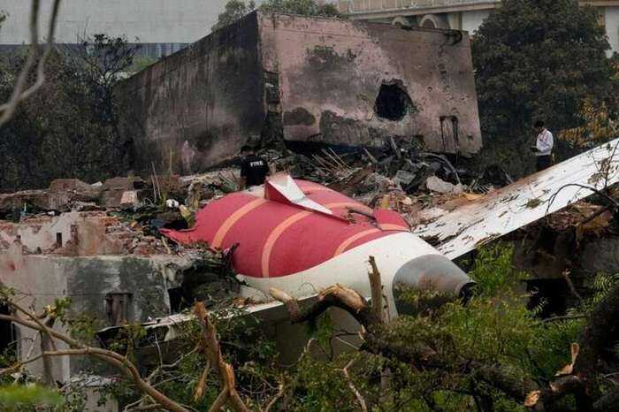 Число жертв авиакатастрофы Air India в Ахмадабаде достигло 270