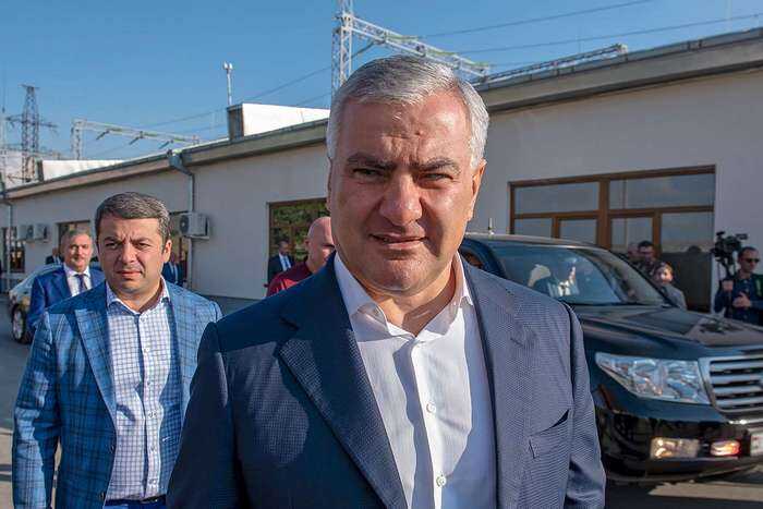 Владелец ГК «Ташир» Самвел Карапетян задержан и обвинён в публичных призывах к захвату власти в Армении
