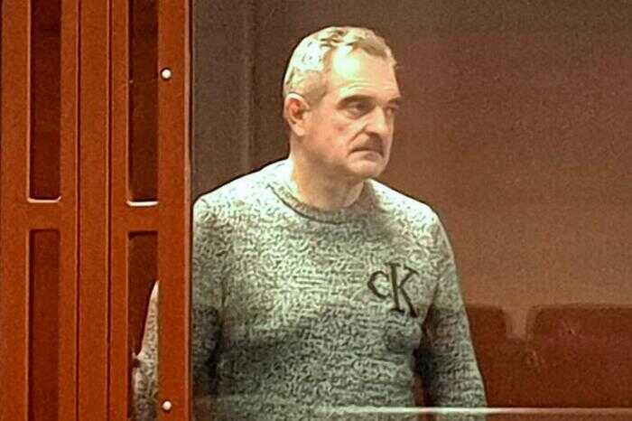 Петроградский суд конфисковал элитные автомобили и зарубежную недвижимость у осужденного экс-чиновника ФСИН Сергея Мойсеенко