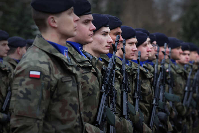 В начале следующего года в Польше вызовут на военную медкомиссию более 230 тысяч человек