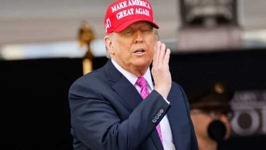Трамп пригрозил ударом по ядерным объектам Ирана в случае их появления