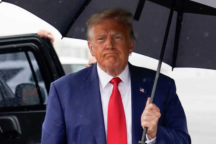 В день рождения Трампа по США пройдут массовые протесты под лозунгом «No Kings»